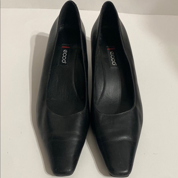 Ecco Womens EU Size 38 Classic Black Leather 2" Heel Shoes - Picture 3 of 12